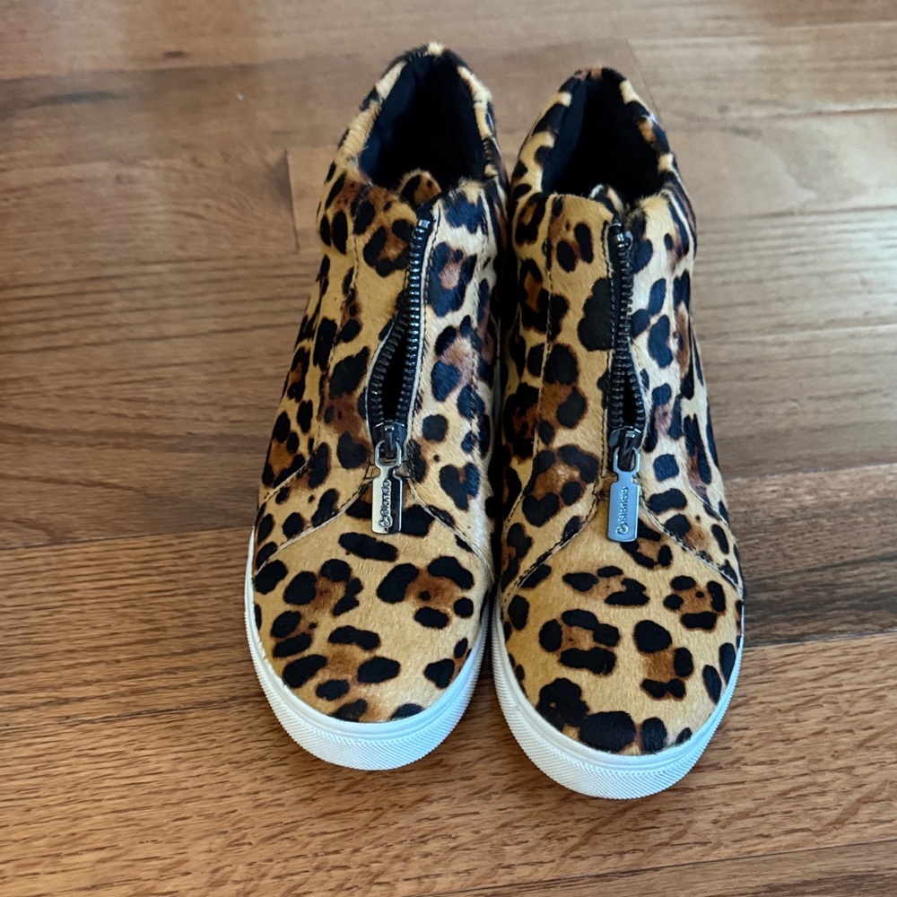 Leopard Print High-Top Sneakers
